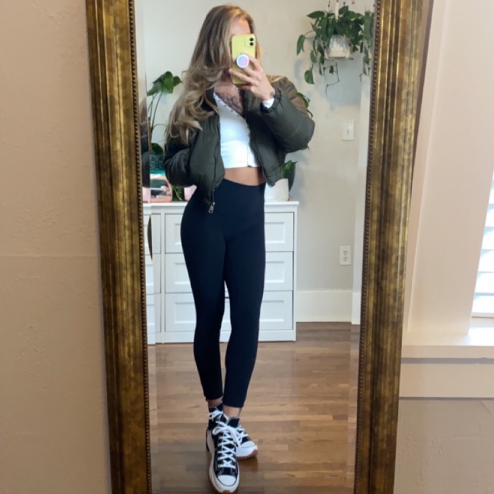 Cropped Puffer Jacket